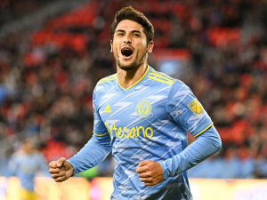 Feyenoord pro Priskeho přichystal první posilu. O koho se jedná?