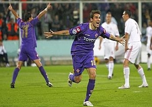 Fiorentina porazila obhájce titulu Lazio a postupuje do semifinále
