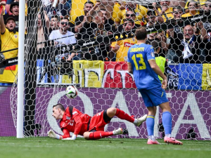 EURO 2024: Lunin se omluvil za svůj výkon proti Rumunsku