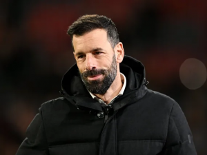 Ruud van Nistelroy by se mohl stát asistentem Erika ten Haga