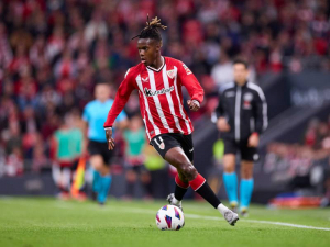 Barcelona hledá levého křídelníka, nabízí se Williams a Diaz