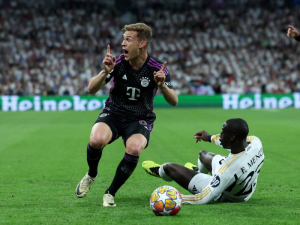 Kimmichův odchod z Bayernu Mnichov se blíží, o záložníka mají zájem Barcelona i Real Madrid