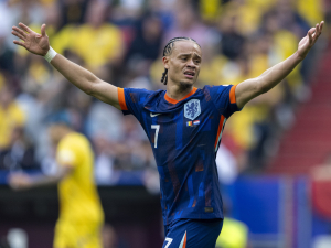 Přestupové novinky: Xavi Simons se vyhýbá Premier League