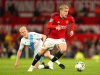 Donny van de Beek definitivně opouští Manchester United. Hrát by měl v Gironě