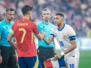 Jak trenéři a hráči hodnotí španělský dominantní postup do finále?