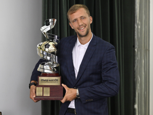 Tomáš Souček získal čtvrtý Zlatý míč a obhájil loňský triumf