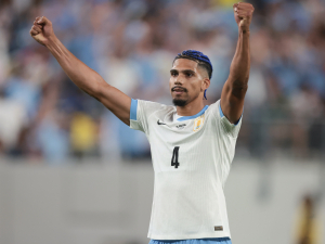 Barcelona čelí obavám: Ronald Araujo by mohl být suspendován ze strany FIFA. Proč?