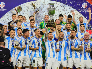 Messi končí, Argentina našla nového hrdinu. Zlato z Copa América vystřelil Lautaro Martínez
