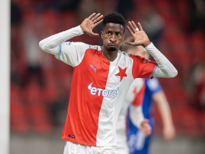 Přestup Petera Olayinky v problémech: Crvena Zvezda otáčí a chce ho potrestat