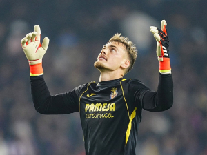 Brankář Jorgensen se dohodnul s Chelsea