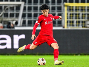 Liverpool odmítnul nabídku Marseille na Wataru Enda