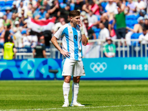 Atlético Madrid zvyšuje svou nabídku na Juliana Álvareze, dohoda s Manchesterem City se blíží