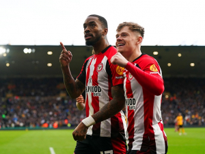 Vyhne se Nottingham s Brentfordem sestupu? Kde skončí Everton?