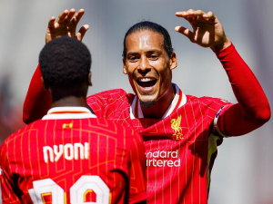 Virgil van Dijk stále nedostal od Liverpoolu nabídku smlouvy. Odejde?