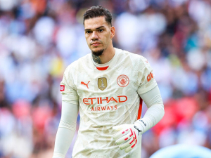 Kdo měl v Manchesteru City nahradit Edersona?