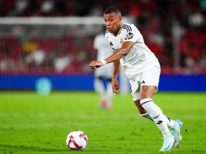 Carlo Ancelotti: Mbappé nemusí měnit pozici, začne střílet góly