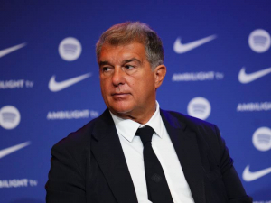 Joan Laporta je pod obří kritikou, lhal o Nicovi Williamsovi a je vyzýván k předčasným volbám