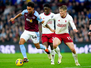 Aston Villa si vyšlápla na Bayern a teď chce zničit i Manchester United, Citizens hostí nebezpečný Fulham