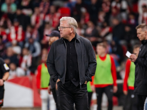 Byl to nejlepší výkon rozhodčího v derby, jaký jsem zažil, tvrdí Lars Friis