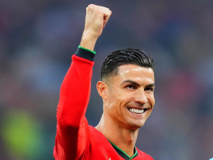 Ronaldo nebo Messi? Arjen Robben má jasno. Jaký je důvod?