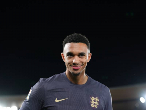 Liverpool pomalu ale jistě ztrácí Trenta Alexander-Arnolda, hráč se ústně dohodl s Realem Madrid