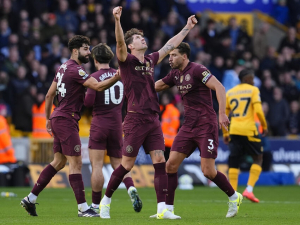 John Stones je opět hrdinou Manchesteru City. Fantoma Sá překonal v poslední minutě nastavení