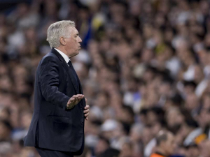 Jak trenér Realu Madrid Carlo Ancelotti poskládá základní sestavu pro zápas s Barcelonou?