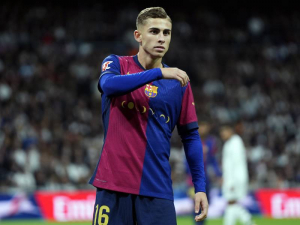 Kapitán Barcelony, který nemá pásku? Fermín López chválí vůdcovské schopnosti svého spoluhráče