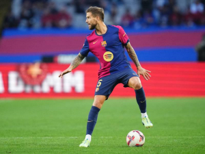 Hansi Flick o stoperovi Barcelony Iñigovi Martínezovi: Musí prodloužit smlouvu, je pro nás strašně důležitý