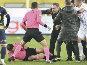 Bývalý prezident Ankaragücü odsouzen k trestu odnětí svobody za nedávné napadení rozhodčího