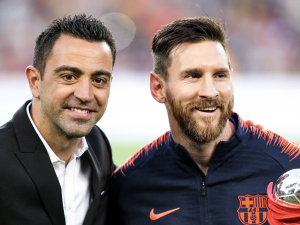 Xavi, Lionel Messi a Suárez opět spolu v jednom týmu? Možné je všechno
