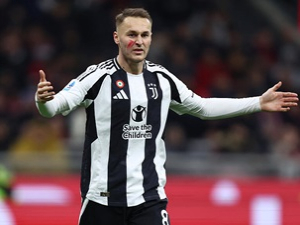 Přestupový propadák Koopmeiners, Atalanta Bergamo si mne ruce