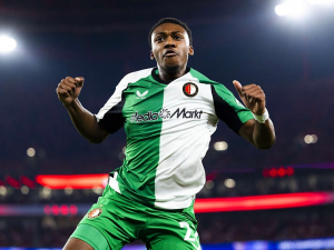 Budoucí tvář Manchesteru United? Zájem je o Priskeho hvězdu z Feyenoordu