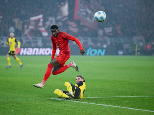 Real Madrid versus Bayern Mnichov: Souboj o Alphonsa Daviese pokračuje, nyní to vypadá, že obránce zůstane v Německu