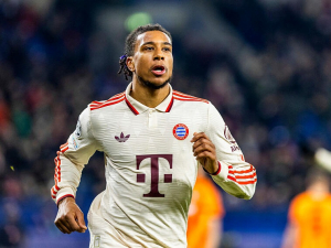 Bratr hvězdy Bayernu byl nominován na zápas Chelsea v Konferenční lize. Připíše si debut na Astaně?