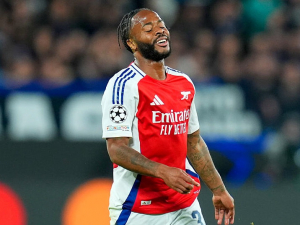 Proč Raheem Sterling v Arsenalu nehraje? 