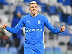 Sparta dále posiluje obranu. Z hostování stahuje dva odchovance