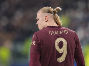 Přestupové spekulace: Barcelona je připravena podat nabídku na norskou superstar