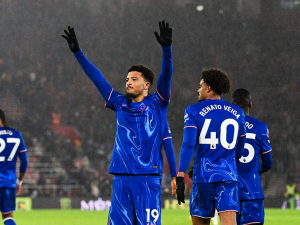 Stále je pro mě divné hrát za Chelsea, přiznává Jadon Sancho
