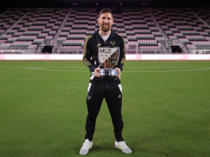 Lionel Messi jednou nadělil vánoční dárek 160 fotbalistům: někteří z něj měli radost a jiní spíše ani ne