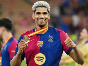 Přestup do Juventusu padá. Hvězda Barcelony je před podpisem nové smlouvy