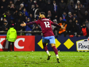 Senzace v Coupe de France: Lyon vypadl s týmem z páté ligy, PSG se zachránilo až v závěru