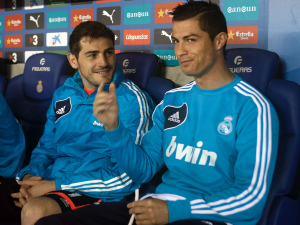 Iker Casillas vybral nejlepšího hráče historie: Není jím Ronaldo ani Messi, tak kdo?