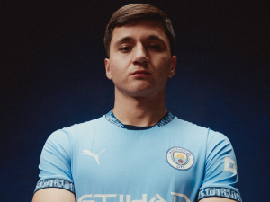 Manchester City přivádí první posilu, další budou následovat