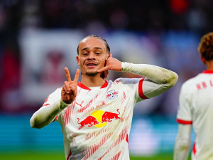 Lipsko mění hostování Xaviho Simonse v rekordní přestup