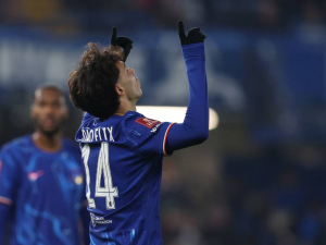 Za Kylem Walkerem míří do AC Milán další hvězda z Premier League: Na hostování přichází z Chelsea João Felix