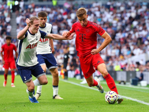 Bayern reaguje na odchod Tela. Kdo ho nahrazuje?