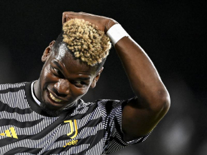 Paul Pogba stále hledá nový klub, spekulovaný návrat do Manchesteru United se ale definitivně konat nebude