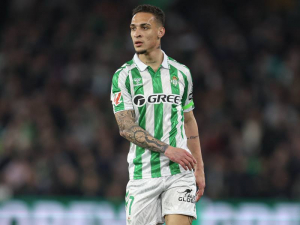 Král Antony září v Realu Betis: Po ocenění pro muže zápasu vstřelil Brazilec už i pěkný gól