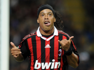 Proč přišel konec Ronaldinha v AC Milán?